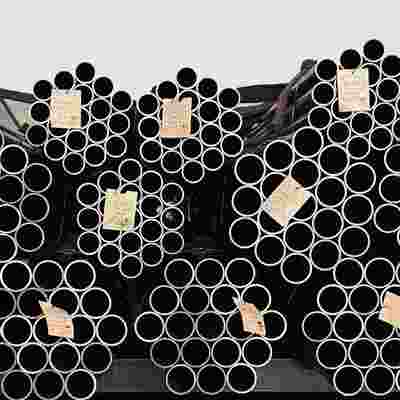 Pipa Minyak Baja Chromoly Grade 4130 - Tabung Baja Seamless Tahan Korosi Berkekuatan Tinggi untuk Aplikasi Sumur Minyak dan Pertambangan